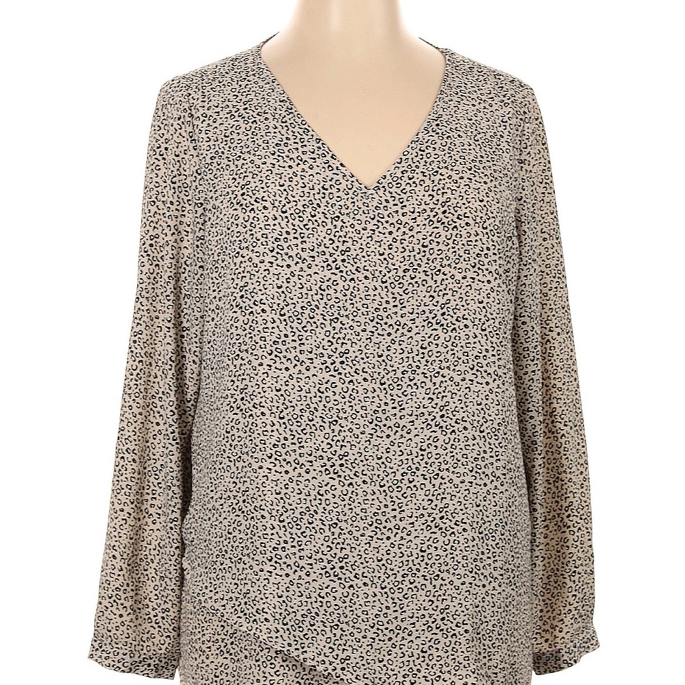Chelsea & Theodore Beige and Black Animal Print V-Neck Blouse